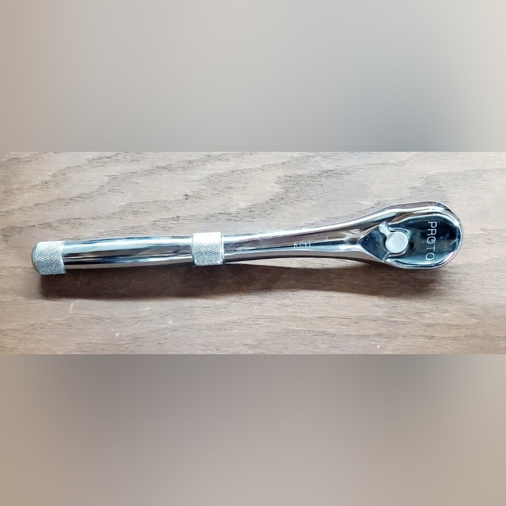 Silver Wrench - Picture 9 of 10